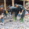 Điện Biên: Ấm áp tình quân dân trong vùng lũ ở Mường Luân