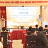 Bí thư Đảng ủy, Chủ tịch Hội đồng Nhân dân phường Hồng Hà Bùi Tuấn Anh chỉ đạo nội dung lấy ý kiến nhân dân. (Ảnh: Kim Anh/TTXVN)
