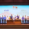 Ký kết biên bản ghi nhớ giữa Tỉnh đoàn Gia Lai với các tỉnh Nam Lào. (Ảnh: Báo Gia Lai)
