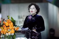 Ủy viên Trung ương Đảng, Phó Chủ tịch Quốc hội Nguyễn Thị Hồng phát biểu. (Ảnh: Quang Quyết/TTXVN)