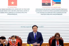 Giáo sư, Tiến sỹ Nguyễn Xuân Thắng, Ủy viên Bộ Chính trị, Giám đốc Học viện Chính trị Quốc gia Hồ Chí Minh, Chủ tịch Hội đồng Lý luận Trung ương phát biểu. (Ảnh: Tuấn Anh/TTXVN)