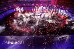 Bế mạc Olympic Paris 2024 - bữa tiệc của âm thanh và ánh sáng. (Ảnh: THX/TTXVN)