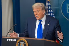 Tổng thống Mỹ Donald Trump phát biểu tại một cuộc họp báo ở Nhà Trắng, Washington, D.C. (Ảnh: THX/TTXVN)