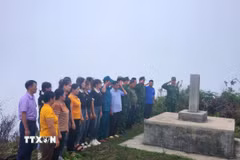 Tổ chức Phong trào "Toàn dân xây dựng nền quốc phòng vững mạnh, hiện đại" trên cả nước. (Ảnh: Huy Thái/TTXVN phát)
