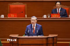 Tổng Bí thư Tô Lâm thay mặt Ban Chấp hành Trung ương Đảng khóa XIV phát biểu ý kiến. (Ảnh: TTXVN)