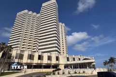 Khách sạn Meliá Cohiba ở thủ đô La Habana, Cuba. (Ảnh: Việt Hùng/TTXVN)