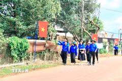 Chiến dịch Thanh niên tình nguyện Hè 2025 tại Gia Lai. (Ảnh: Quang Thái/TTXVN)
