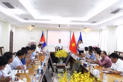 Quang cảnh Hội nghị tại Đại sứ quán Việt Nam ở thủ đô Phnom Penh. (Ảnh: Hoàng Minh/TTXVN)