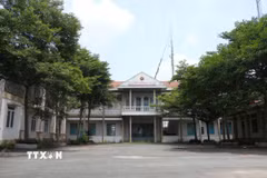 Trụ sở UBND xã Bình Thạnh cũ (nay thuộc xã Đinh Văn-Lâm Hà) là 1 trong 8 cơ sở nhà, đất khu vực Lâm Đồng cũ, cần cho thuê. (Ảnh: Nguyễn Dũng/TTXVN)