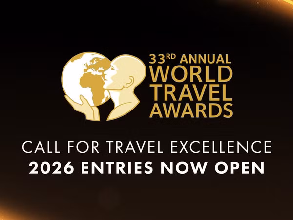 Những chiếc cúp World Travel Awards và bài toán giữ khách, giữ giá trị cho du lịch Việt