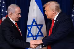 Tổng thống Mỹ Donald Trump và Thủ tướng Israel Benjamin Netanyahu tại khu nghỉ dưỡng Mar-a-Lago. (Ảnh: Reuters)