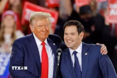 Tổng thống Donald Trump và ông Marco Rubio. (Ảnh: REUTERS/TTXVN)