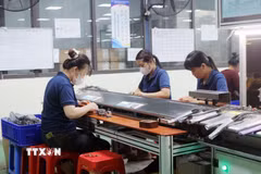 Công ty TNHH Công nghệ điện tử Freeport Việt Nam, Khu Công nghiệp Đồng Văn I đã và đang triển khai nhiều chính sách ưu đãi hấp dẫn nhưng vẫn khó tuyển dụng do nguồn lao động khan hiếm. (Ảnh: Nguyễn Ch
