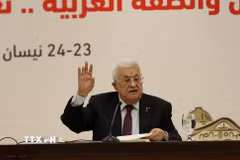 Tổng thống Chính quyền Palestine Mahmoud Abbas phát biểu tại Ramallah, Bờ Tây. (Ảnh: THX/TTXVN phát)