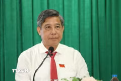 Bí thư Tỉnh ủy, Chủ tịch Hội đồng Nhân dân tỉnh Hậu Giang, Đồng Văn Thanh phát biểu tại kỳ họp. (Ảnh: Duy Khương/TTXVN)
