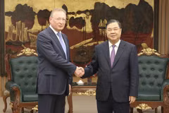 Phó Thủ tướng Thường trực Phạm Gia Túc tiếp ông Sergei Kudryashov, Tổng Giám đốc Công ty Zarubezhneft, LB Nga. (Ảnh: Lâm Khánh/TTXVN)