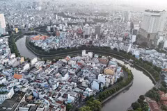Kênh Nhiêu Lộc-Thị Nghè đoạn qua địa bàn các phường Nhiêu Lộc, Phú Nhuận, Xuân Hòa. (Ảnh: Hồng Đạt/TTXVN)