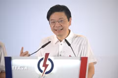 Thủ tướng Singapore Lawrence Wong phát biểu tại Singapore. (Ảnh: THX/TTXVN)