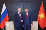 Tổng Bí thư, Chủ tịch nước Tô Lâm tiếp Chủ tịch Đảng Cộng sản Liên bang Nga Gennady Zyuganov. (Ảnh: Thống Nhất/TTXVN)