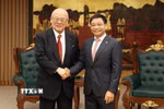 Phó Thủ tướng Nguyễn Văn Thắng tiếp ông Takebe Tsutomu, Cố vấn đặc biệt Liên minh Nghị sỹ hữu nghị Nhật Bản-Việt Nam. (Ảnh: Lâm Khánh/TTXVN)