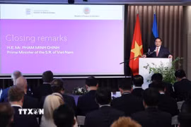 Thủ tướng Phạm Minh Chính phát biểu tại Diễn đàn doanh nghiệp Việt Nam-Estonia. (Ảnh: Dương Giang/TTXVN)