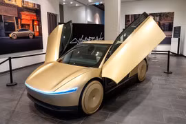 Tesla chuẩn bị ra mắt dịch vụ taxi không người lái Cybercab trong tháng 8