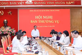 Thường trực Ban Bí thư Trần Cẩm Tú phát biểu chỉ đạo hội nghị. (Ảnh: Phương Hoa/TTXVN)