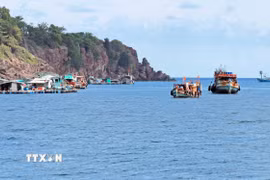 Tỉnh Cà Mau có vùng đặc quyền kinh tế biển rộng hơn 120.000 km2. (Ảnh: Huỳnh Anh/TTXVN)
