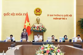 Phiên họp thứ tư của Ủy ban Thường vụ Quốc hội. (Ảnh: Doãn Tấn/TTXVN)