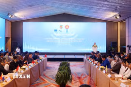 Diễn đàn Pháp luật ASEAN 2026 với chủ đề “Ứng dụng trí tuệ nhân tạo (AI) trong công tác xây dựng và thi hành pháp luật trong kỷ nguyên số”. (Ảnh: Phạm Kiên/TTXVN)