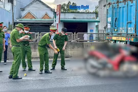 Quảng Ngãi: Xe đầu kéo va chạm với xe máy khiến 1 người tử vong