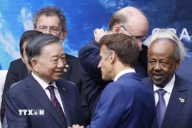 Tổng Bí thư, Chủ tịch nước Tô Lâm và Tổng thống Pháp Emmanuel Macron. (Ảnh: Thống Nhất/TTXVN)