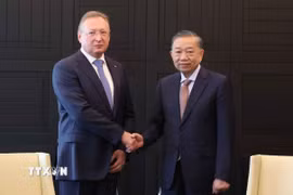 Tổng Bí thư, Chủ tịch nước Tô Lâm tiếp ông Sergei Kudryashov, Tổng Giám đốc Công ty Cổ phần Zarubezhneft. (Ảnh: Thống Nhất/TTXVN)