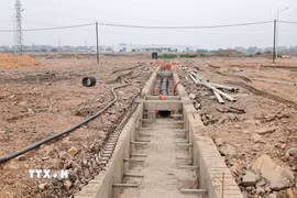 Xây dựng hạ tầng khu tái định cư Cảng hàng không quốc tế Gia Bình. (Ảnh: Thanh Thương/TTXVN)