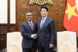 Chủ tịch nước Lương Cường tiếp Đại sứ Indonesia Denny Abdi. (Ảnh: An Đăng/TTXVN)