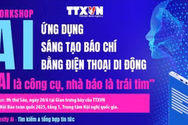 Trải nghiệm sử dụng AI tại gian trưng bày của TTXVN ở Hội báo toàn quốc 2025