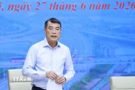 Thủ tướng Lê Minh Hưng chủ trì Hội nghị trực tuyến sơ kết 6 tháng đầu năm 2026 về lĩnh vực giao thông vận tải. (Ảnh: Dương Giang/TTXVN)