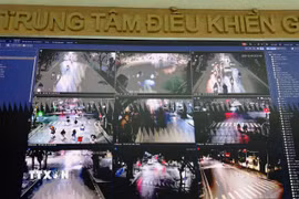 Hình ảnh từ camera AI được truyền về trung tâm điều khiển giao thông Công an thành phố Hà Nội .(Ảnh minh họa: Quốc Lũy/TTXVN)
