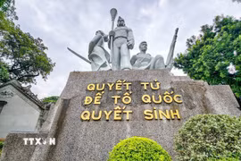 Hà Nội: Toàn cảnh Tượng đài "Quyết tử để Tổ quốc quyết sinh" trước ngày di dời