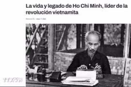 Ảnh chụp màn hình tờ Reporte Asia của Argentina đăng bài viết ca ngợi Chủ tịch Hồ Chí Minh, nhân kỷ niệm ngày sinh của Người. (Ảnh: Diệu Hương/TTXVN) 