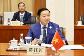 Phó Thủ tướng Trần Hồng Hà phát biểu tại cuộc hội kiến. (Ảnh: Công Tuyên/TTXVN)