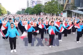 “Lên đàng” lập kỷ lục đồng ca đông nhất Việt Nam
