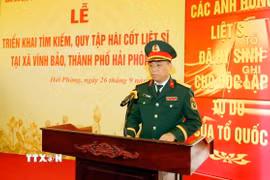 Đại diện lãnh đạo Bộ Chỉ huy quân sự thành phố Hải Phòng phát biểu tại buổi lễ. (Ảnh: Hoàng Ngọc/TTXVN)