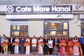 Phát triển mô hình quán càphê do người khiếm thị trực tiếp pha chế