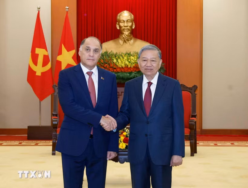 Tổng Bí thư Tô Lâm tiếp Thư ký Hội đồng An ninh quốc gia Belarus Volfovich Aleksandr Grigorievich. (Ảnh: Thống Nhất/TTXVN)