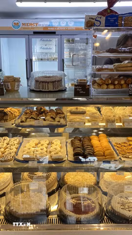 Một tiệm bánh ở La Habana (Cuba). (Ảnh: Ngọc Duy/TTXVN)