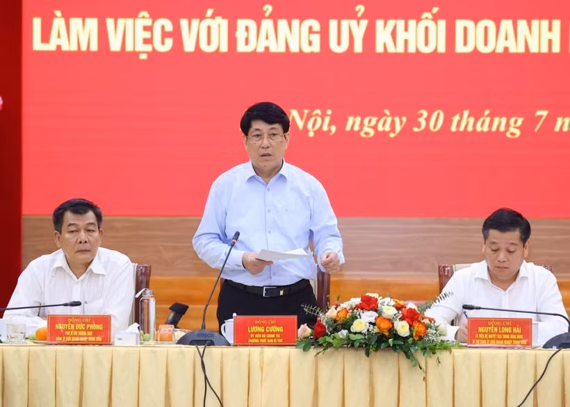 Ủy viên Bộ Chính trị, Thường trực Ban Bí thư Lương Cường phát biểu chỉ đạo tại buổi làm việc. (Ảnh: Văn Điệp/TTXVN)