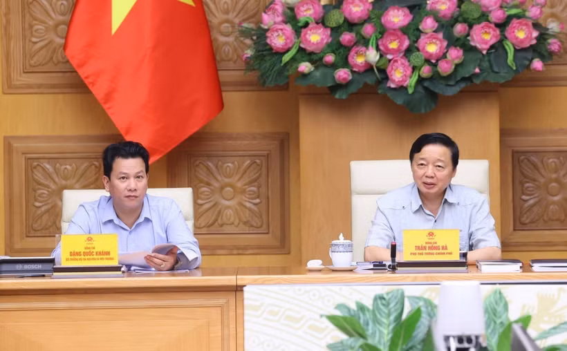 Phó Thủ tướng Trần Hồng Hà chủ trì. (Ảnh: Văn Điệp/TTXVN)