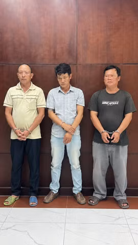 Từ trái sang_ Hà Xuân Trường, Trần Văn Hoài Hận, Bàn Hữu Nguyên. (Ảnh: CA Thành phố Hồ Chí Minh cung cấp)