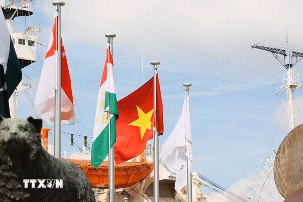 Lễ chào đón và thượng cờ Đoàn Thể thao Việt Nam tại ASIAD 2026